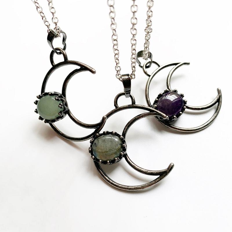 

Natural CAB Stone Pendant Alloy Crescent Moon Pendant Charms Necklace Purple Labradorite Aventurine Chain