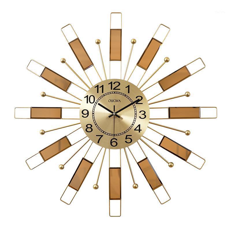 

Luxury Simple Wall Clock Modern Design Abstract Large Living Room Metal Art Silent Creative Wall Clock Home Decor DA60WC1