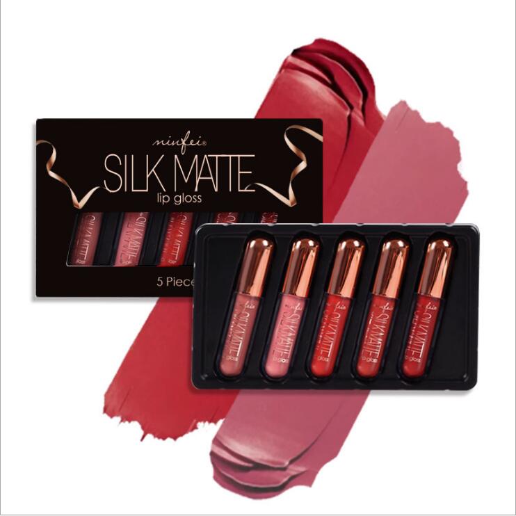 

2021 NEW Moisture Lip Gloss box and matte liquid lipstick set 5 colors 1 boxes of make-up boxes. DHL free delivery, Customize