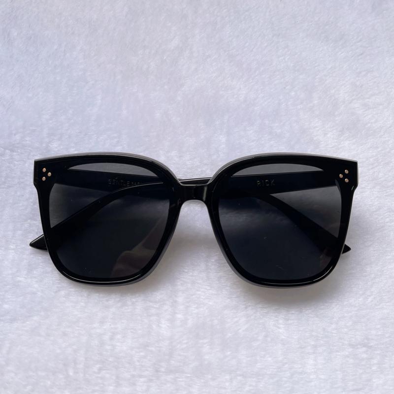 

Sunglasses 2021 Brand Women Korean Designer Woman Gm Fashion Oversized Frame Lady Vintage Gentle Sun Glasses Rick