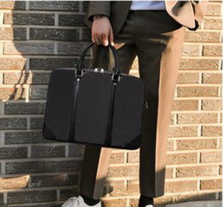 

Top Quality Wholesale price Women Men's briefcase Bags Designer Luxurys Style handbag Classic Hobo Fashion baga Purses wallets Black flower Laptop bag Briefcases, 42x8x30 cm