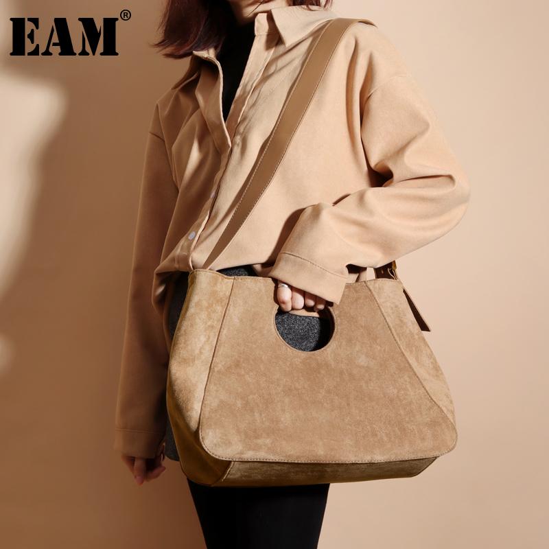

[EAM] Women New Circular Handle Tote Bag Matte Corduroy Personality All-match Crossbody Shoulder Bag Fashion Tide 2021 18A1439, Coffee