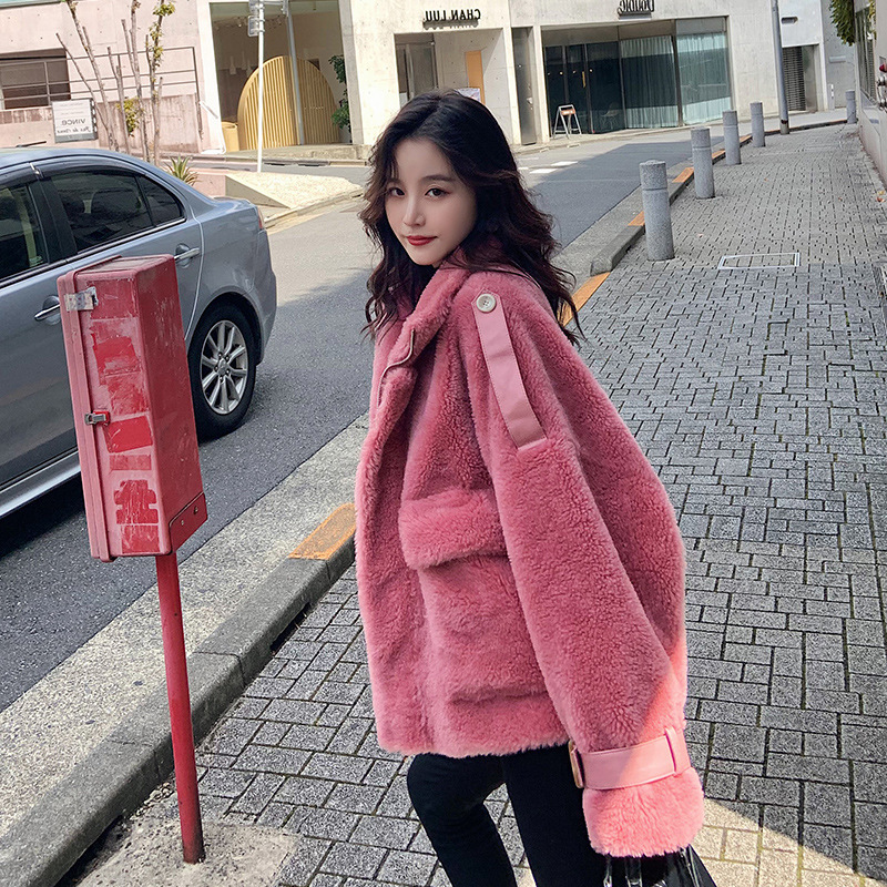 

2021 Lamb wool for women New Korean winter solid color collar temperament thick imitation velvet coat HN0N, Noble camel