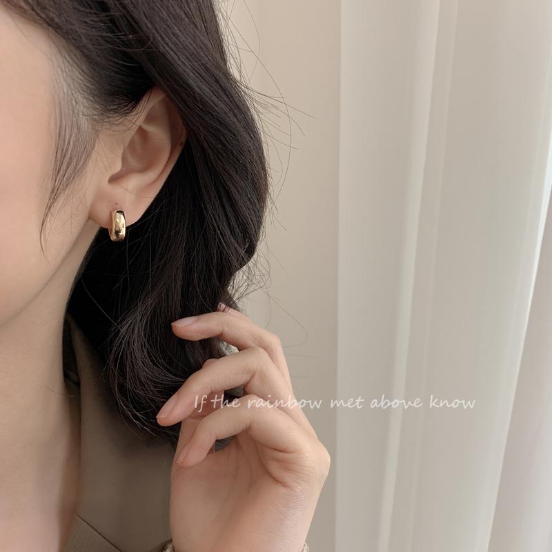 

Korea Fashion Exquisite Small Gold Color Earrings Geometry Graphics Simplicity Jewelry 2021New Accessories Gift Wholesale