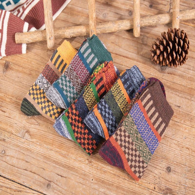 

5 Pairs Autumn Winter Nordic Socks Thick Knitted Two-Way Colorful Patten Crew Socks Men Women Thickened Wool A661, Tender green