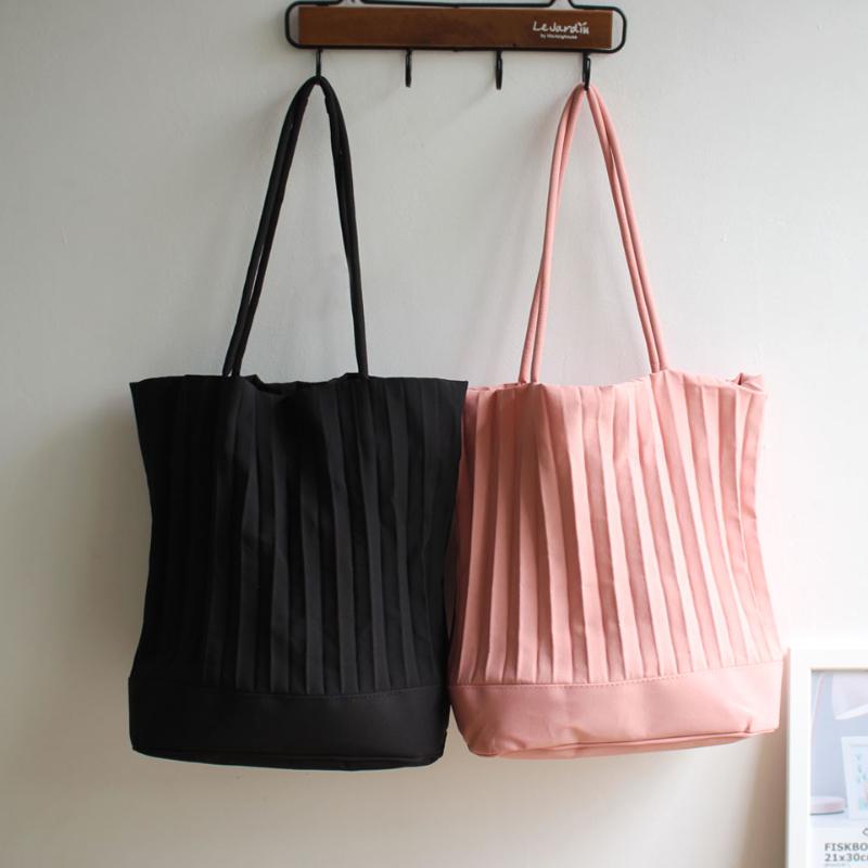 

Shoulder Bags Japanese Style Please Pleats Causal Tote Bag Canvas Large Capacity ME Issey Vertical-pleats Candy Color, Black