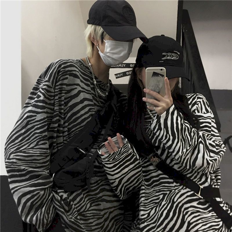 

T-shirt men and women tie-dye couples autumn clothing new Korean retro zebra pattern long-sleeved t-shirt loose top 201125, White