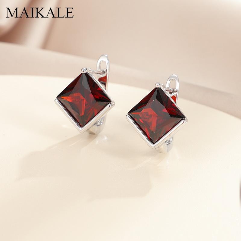 

Stud MAIKALE Classic Square Korea Design MultiColor Zirconia Small Earrings For Women Jewelry Wedding Party Gifts High Quality