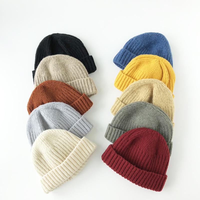 

Winter Hats For Man Woman Retro Dome Beanies Knitted Solid Hat Autumn Warm Unisex Hat Warmer Bonnet Short Wool Head Cap Knit Cap, White