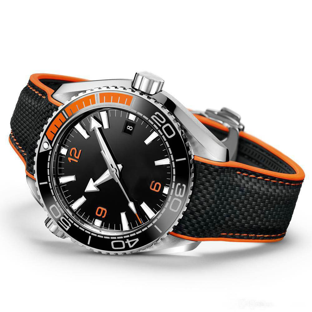 

CLASSIC Sapphire Mens Men Orange Automatic Watches Movement Mechanical Luxury watch Rubber Strap masters montre de luxe Wristwatches, Make 50m waterproof