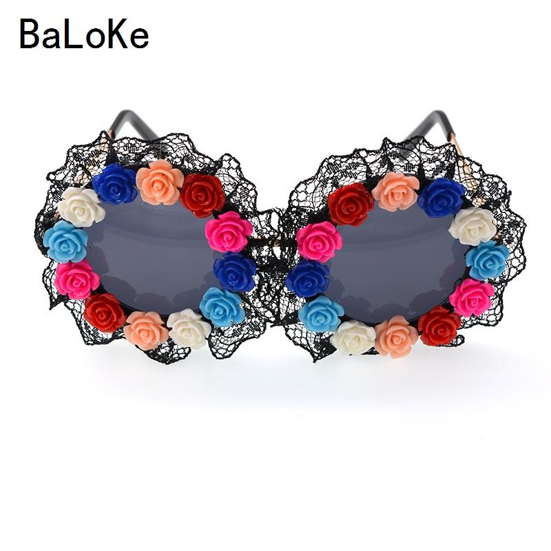 

Baroque Flowers Lace Sunglasses Women Oversize Round Sun Glasses Colored Rhinestones Frame Decoration Eyewear Feminino Jewelry