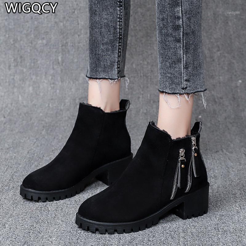 

2021 Autumn Winter New Leather Boots Women's Comfortable Casual High-Heeled Women's Boots Thick Heel Retro Short1, Black leather
