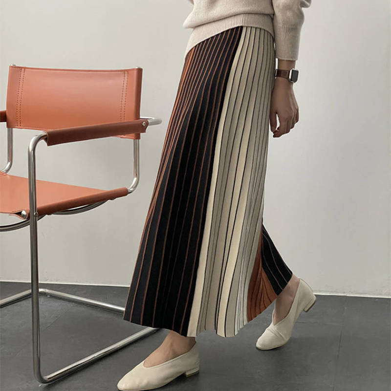 

Knitted Skirt Spring, Autumn and Winter Mid-length High-waisted A-line Thin Elastic Waist Pleated Irregular Large-length Skirt, Black