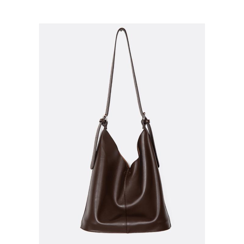

One shoulder women's bag 2021 new Korean simple large capacity underarm bag women's versatile retro Tote, Coffee