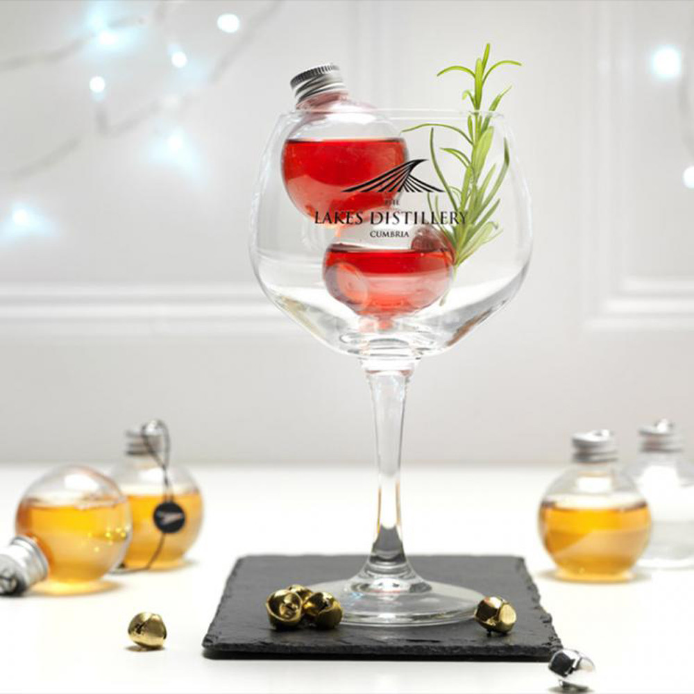 

2021 1/6 Filled Pack Water Booze Bottle Ornaments Tree Decorations For Home 2019 Christmas Gift Hang New Years new