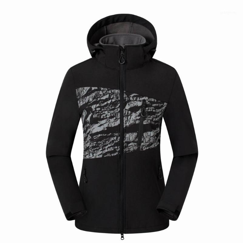 

2019 Women Hiking Jacket Softshell Fleece Jacket Riding Camping Climbing Clothing Female Outdoor Sport Wear Zipper Windproof New1, Black