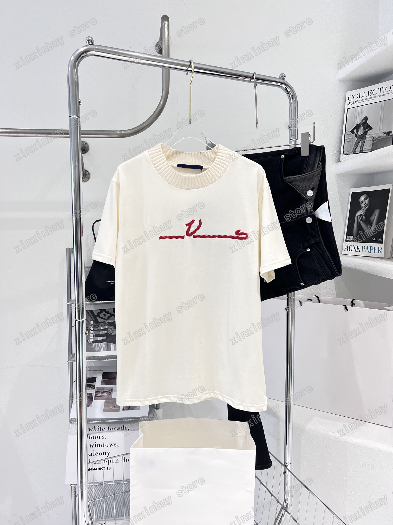 

22ss Men Women Designers T-Shirts tee Red letter Jacquard Embroidery short sleeve Man Crew Neck paris Fashion Streetwear Black white XS-L