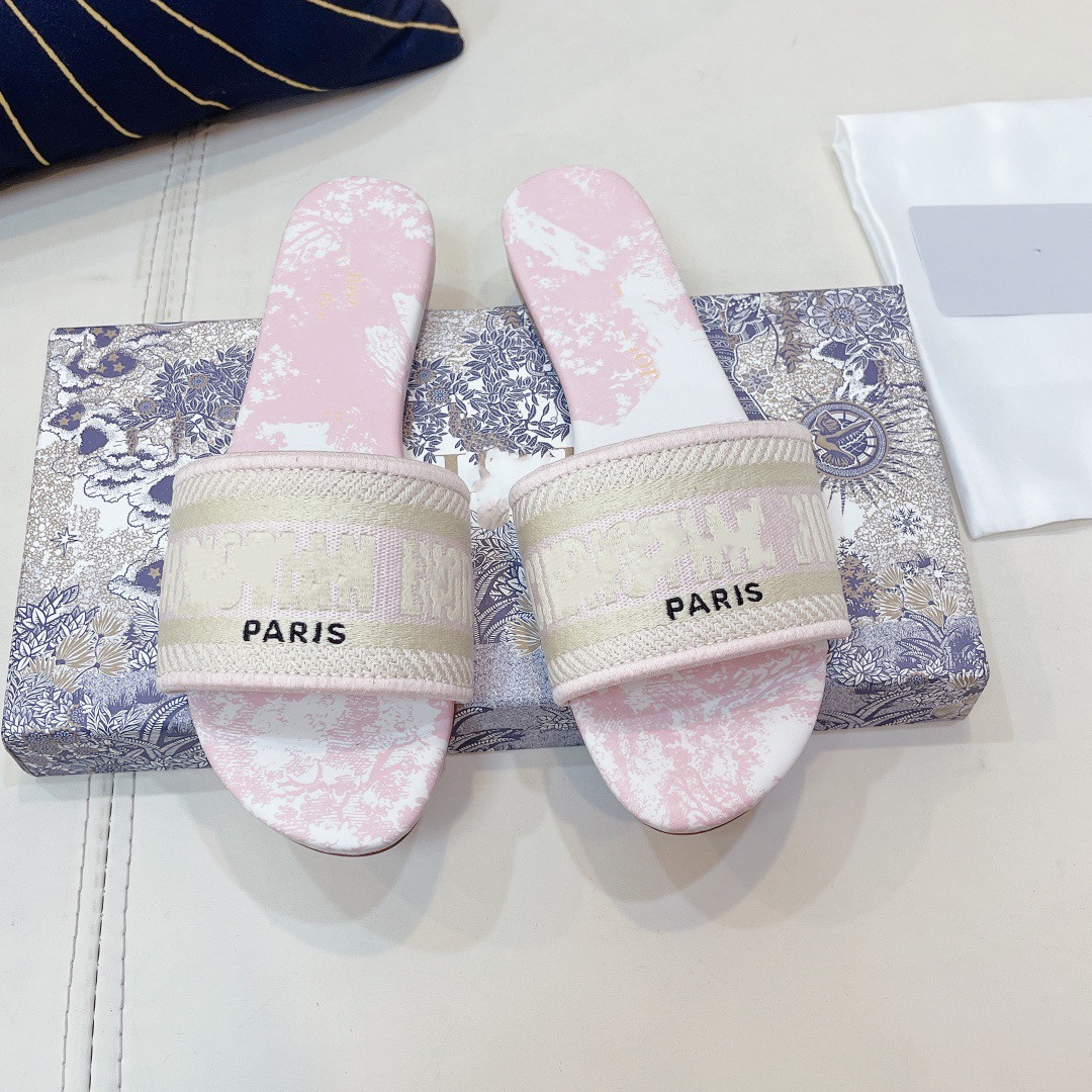 

Fashion Sandals Luxury designer Slides channel Flat Slippers Shoes Ladies Summer Outdoor Beach Causal Flip Flops 1216, 05