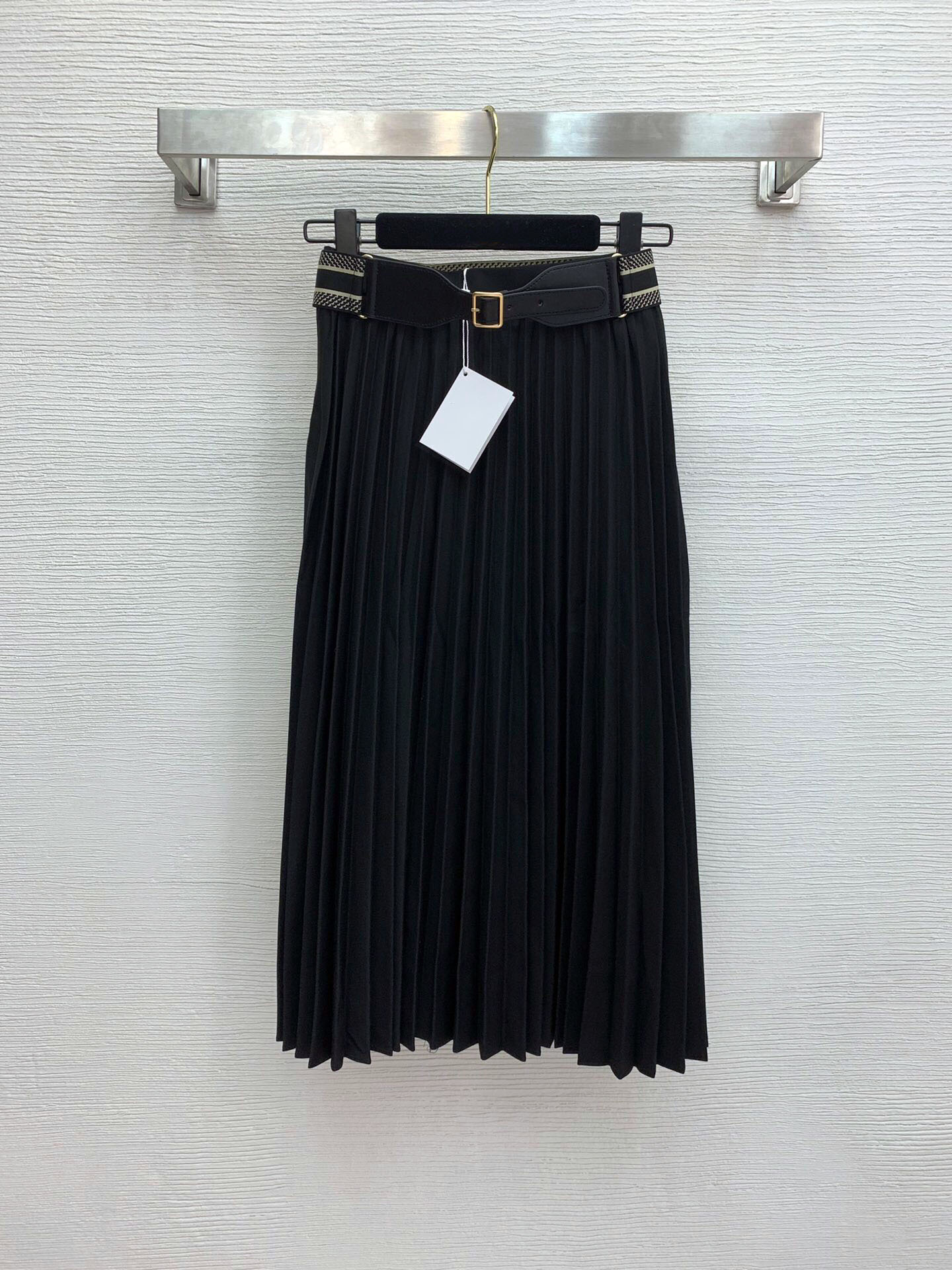 

Autumn and winter 2020 new high end letter ribbon elastic high waist pleated skirt, Black