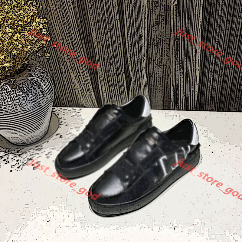 

Classic Sports Shoes male woman platform Riveted White shoes in Spring and Autumn of luxe Design lin45 Leather Flat soled Casual Shoes