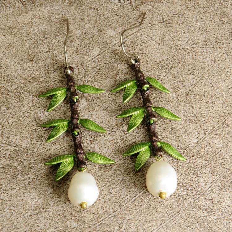 

Hoop & Huggie 2021 Special Offer Rushed Tin Alloy Earings Ancient Ways Detonation Bamboo Earrings Of The Lacquer That Bake Set With Ornament