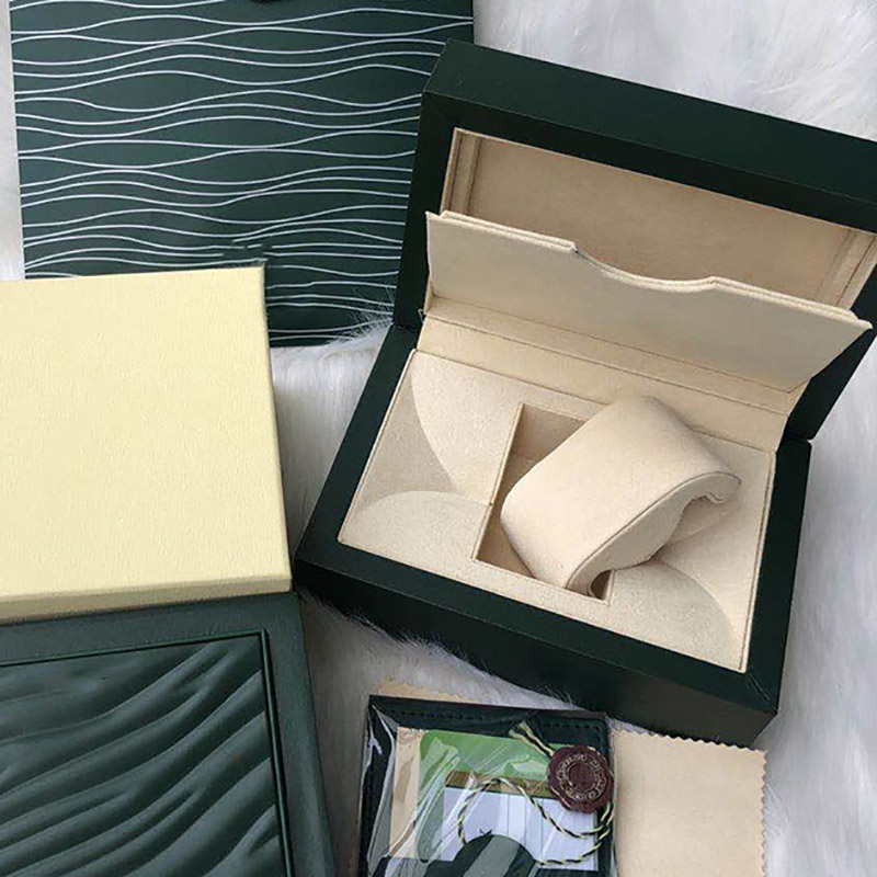 

Fashion watch box green red brown box you need to customize you can contact
