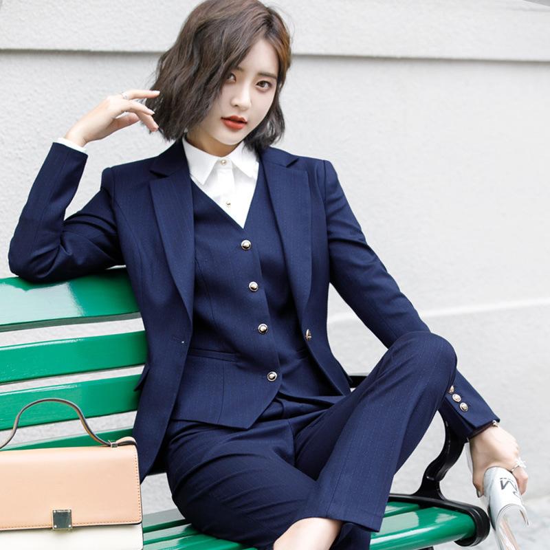 

Suits female in the autumn of 2020 the new stripe dress suit interview temperament small suit British wind overalls, See chart