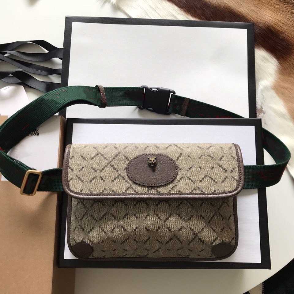 

Neo Vintage Tiger Belt Bag Retro Influenced Design Leather Trimmed Be Wore Along the Waist Green and Red Web Adjustable Strap with Plastic B, Multi
