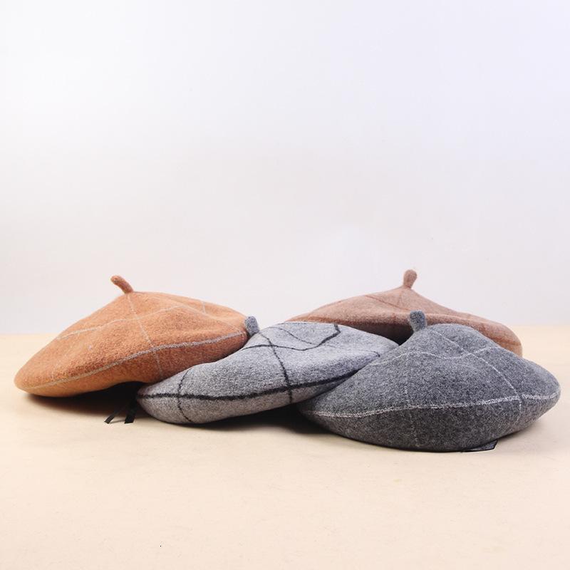 

Winter Plaid Berets For Women Vintage Wool Knitted Hats Female 2020 New British Style Beanie Lady Painter Bonnet Hats Girl Beret, Black
