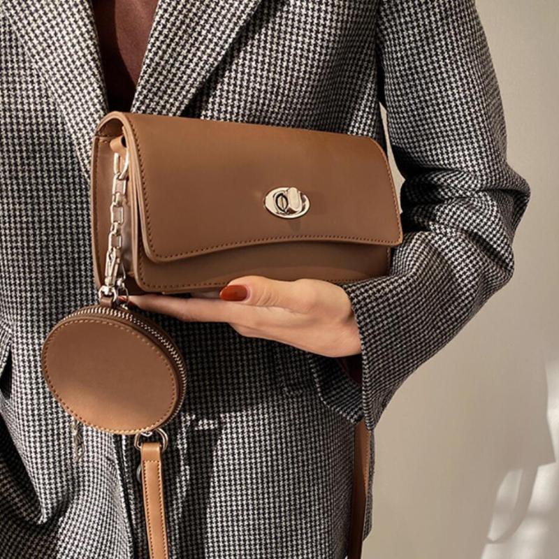 

2 bags Solid color Square Crossbody bag 2021 New High-quality PU Leather Women's Designer Handbag Chain Shoulder Messenger Bag, Black