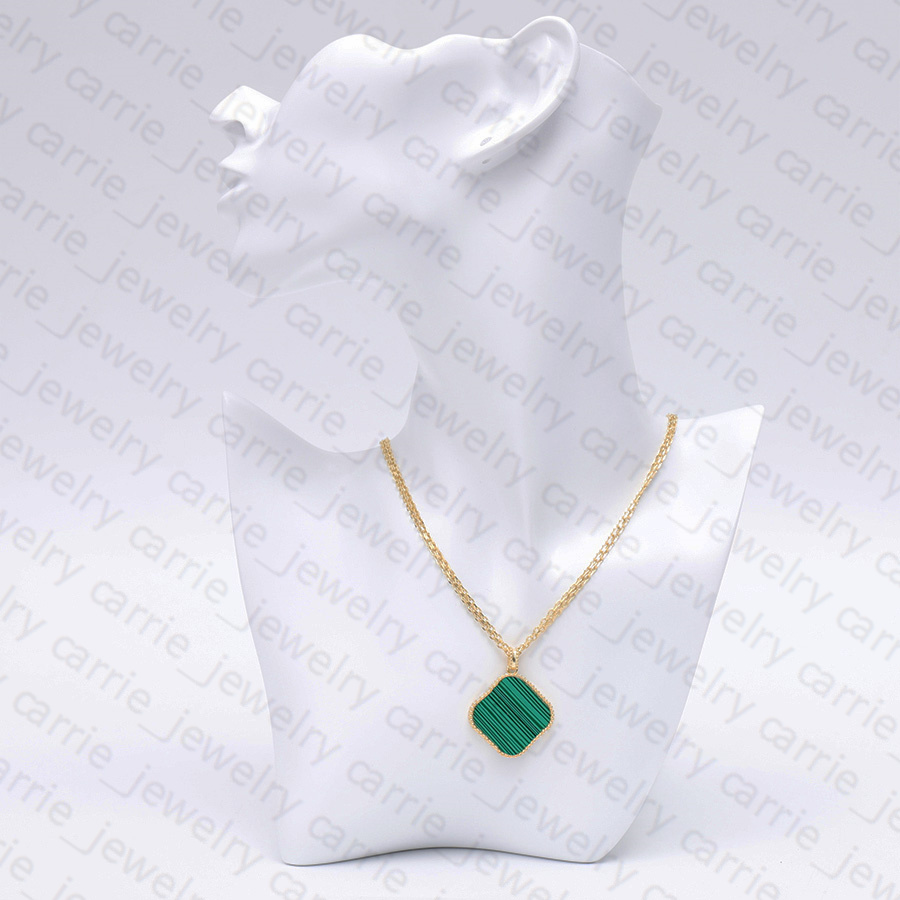 

Designer Necklace Clover Classic Sweater Long Necklaces Fashion Gold Big Flowers Design for Man Woman Jewelry Pendant 4 Color Good Quality