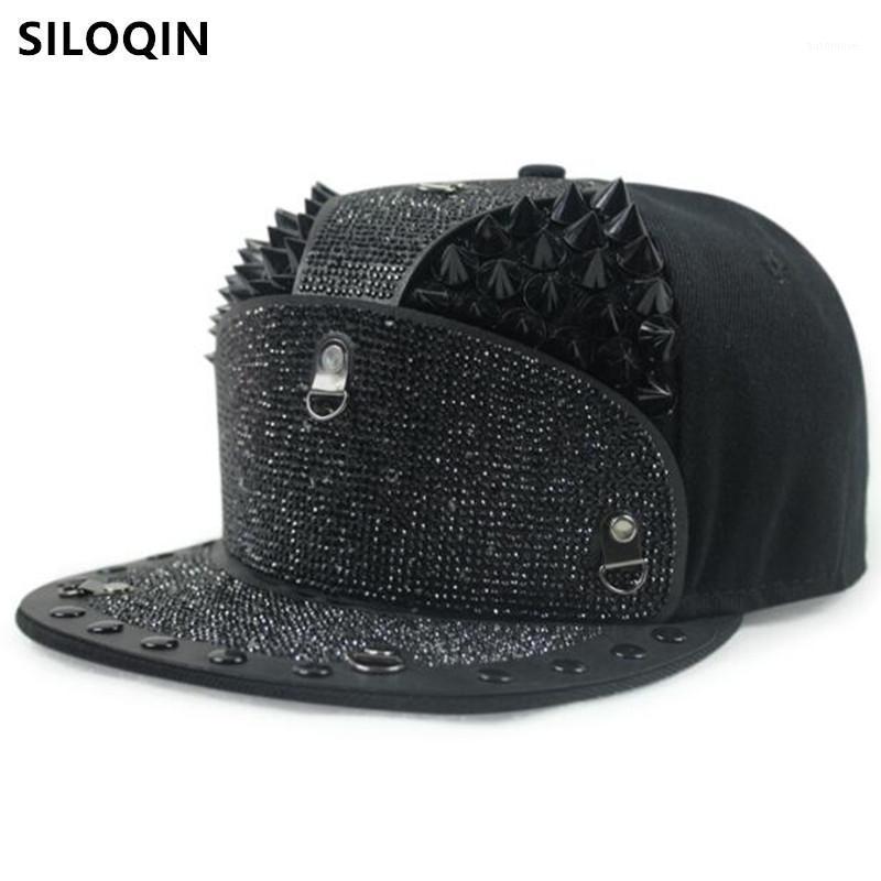 

SILOQIN 2021 New Men Women Hip Hop Caps Novelty Diamond-encrusted Headdress Decoration Flat Brim Hat Trend Lovers Baseball Hats1, Color-1