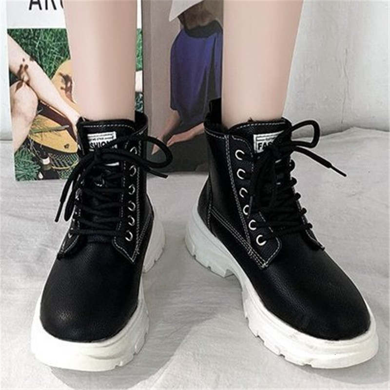

2021 New Autumn Winter Women High Quality Leather Fashion Rentals Even to Comfortable Non-slip Snug Warm Boots IVFD, White