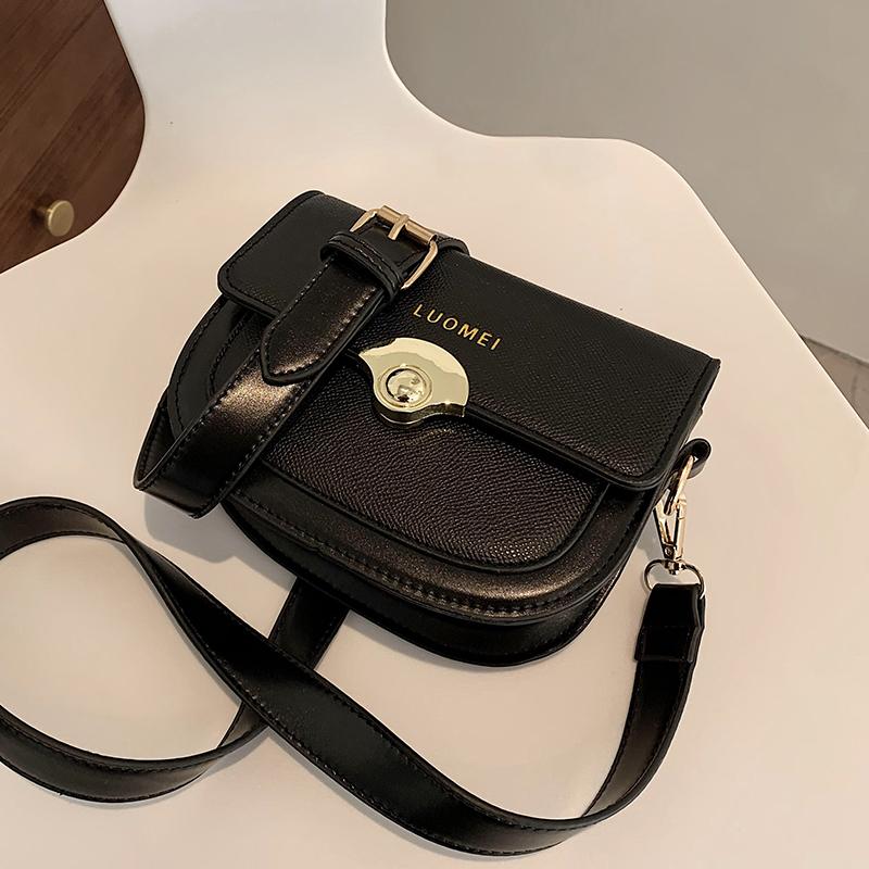 

High Sense Small Bag Female 2021 New Trendy Fashion Net Red All-match Western Messenger Bag Retro, Beige