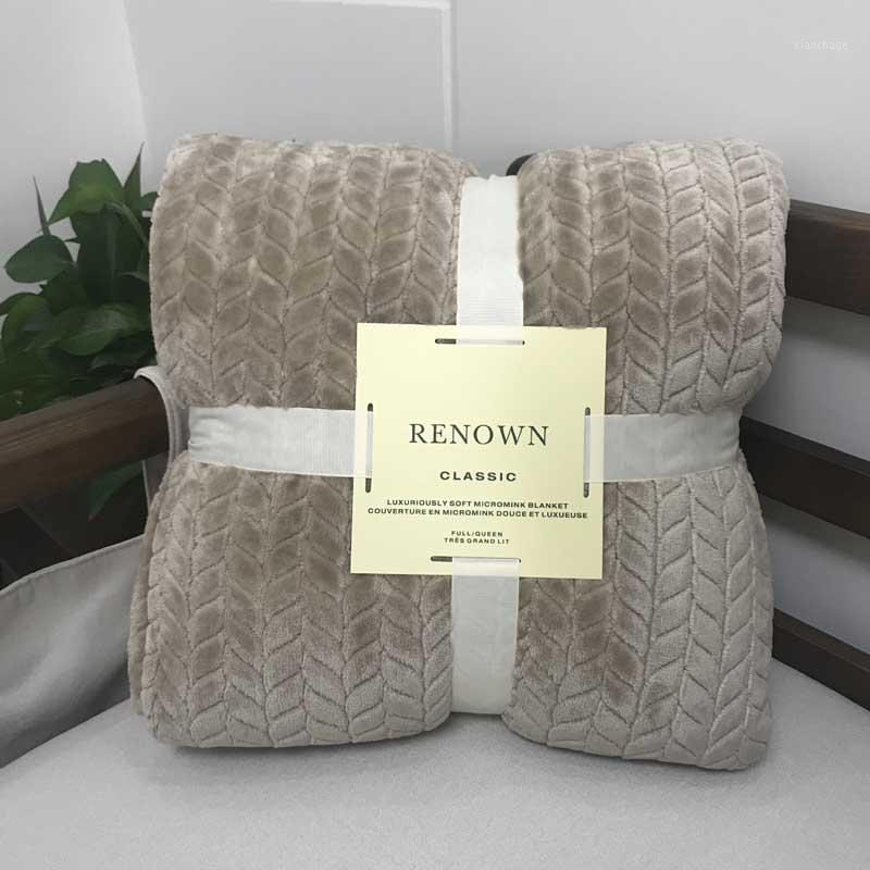 

Stripe Super Soft Blanket Flannel Plane Sofa Office Children Quilt Towel Travel Fleece Mesh Portable Car Travel Cover Blanket1