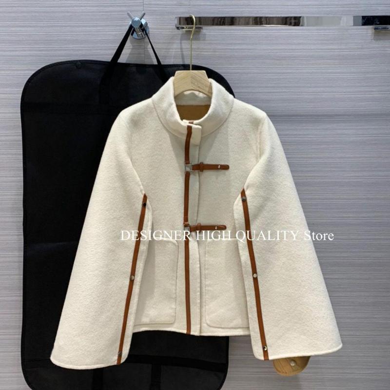 

Women's Wool & Blends Runway Design High-end Fashion Beige Color Poncho 70% 30% Cashmere Buckle Oversized Loose Coat Winter Outwear