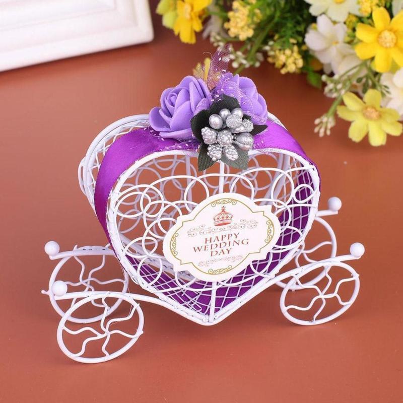 

6 Color Carriage Design Hollow Candy Box Chocolate Gift Party Creative Wedding Box Supplies Birthday Party Gift Decoration T3O7
