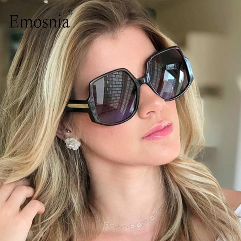 

Sunglasses Vintage Square Oversized For Women Fashion Retro Big Frame Sun Glasses Outdoor Travel Goggles Oculos Eyeware UV400