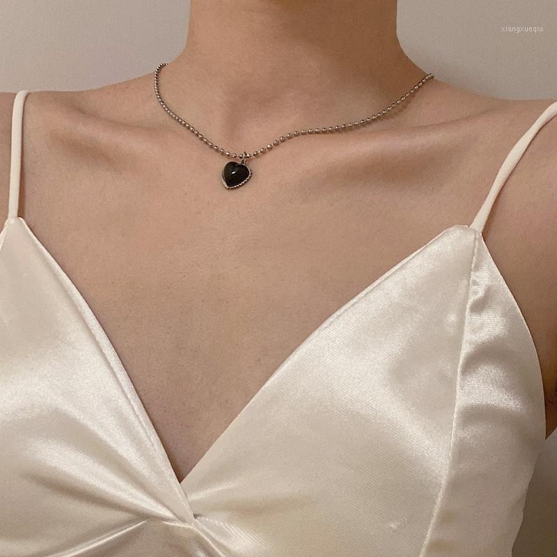 

Chokers Kpop Black Heart Titanium Steel Short Clavicle Chain Necklace For Women Girls Aesthetic Party Jewelry 2022fashion, Golden;silver