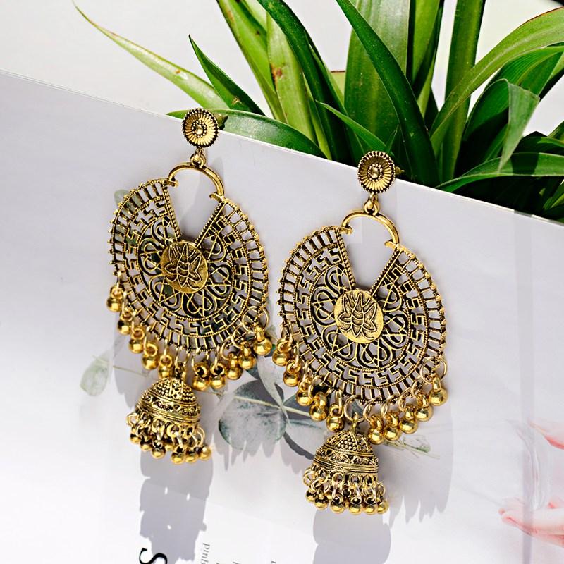 

OIQUEI 2020 Bohemia Ethnic Classic Big Bells Long Drop Earrings For Women Round Metal Hollow jhumka Earring Gypsy Jewelry