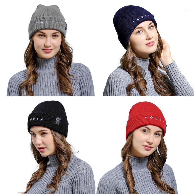 

2002 Early-Winter Autumn All-Match Letter Embroidered Print Men Women Baggy Wool Knit Ski Beanie Keep Warm Head Windproof Hat1