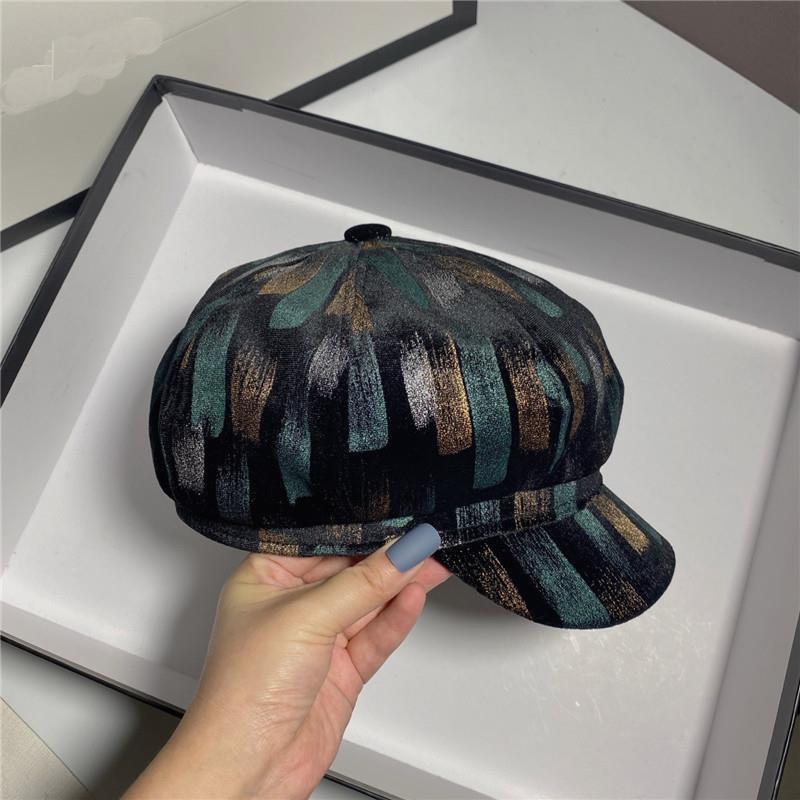 

New Solid Color Vintage Colorful Graffiti Women Fashion Octagonal Cap Men Cotton Newsboy Cap Painter Velvet Beret Hat, Green