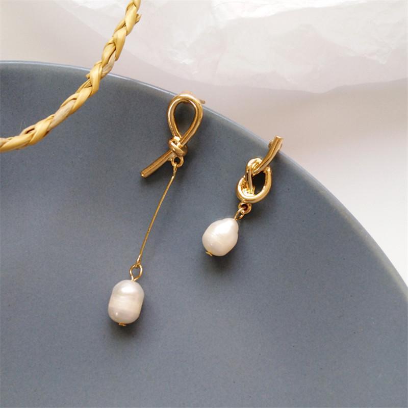 

Unique knotted Earrings Asymmetric earrings for ladies wearing Pendant New geometric1