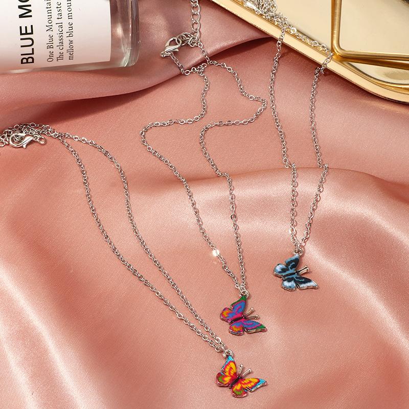 

Korean Cute Colorful Butterfly Necklace Pendant For Women Silver Color Long Chain Necklace Statement Fashion Charm Jewelry Gift