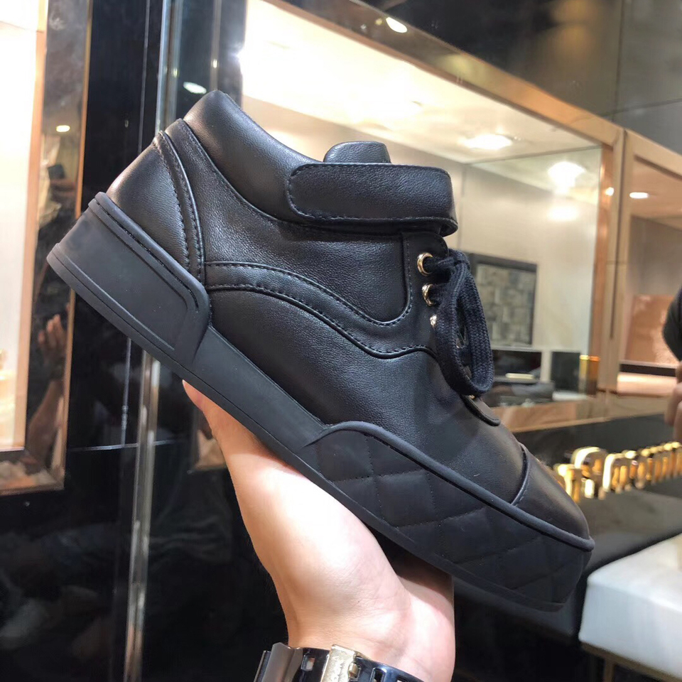 

Hot Sale-Black Women Ankle Boots Black Lambskin Leather Sneaker Low Top Lace-Up Women Shoes Designer Ladis Flat Boots In Rubber Sole