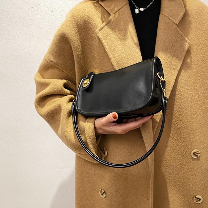 

Textured ladies small bag new trendy fashion casual messenger bag single shoulder armpit small square simple baguette, Black