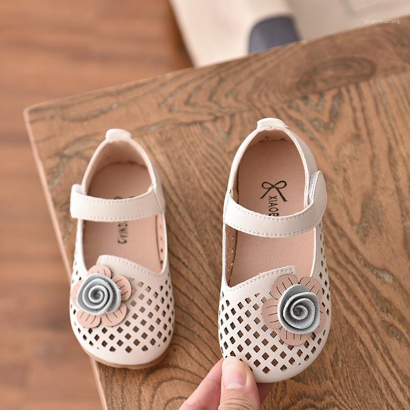 

Girls Leather Shoes Spring Summer Cut-outs Flower Princess Shoes Kids Girls Flat Sneakers Beach Sandals Pink Beige SM0821, Sm082beige