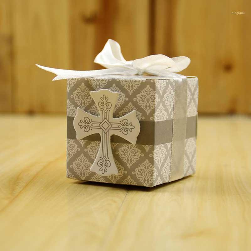 

10 Pcs/lot Creative first Communion cross candy box Christening baby shower wedding party wrap bomboniere holders with ribbons1