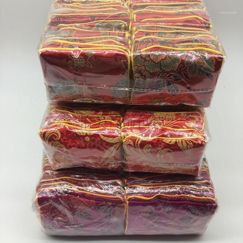 

Cheap Chinese Silk Red Bag Small Zipper Pouch Satin Fabric Gift Bag Christmas Candy Wholesale Coin Purse Party Favors 100pc1