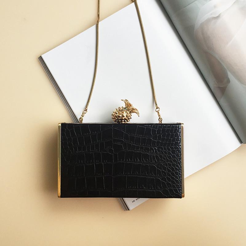 

Crocodile Pattern Clutch Bag Pineapple Box Evening Bags Party Women Shoulder Crossbody Chain Purse Handbags, Black